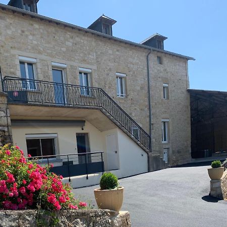 Gite 4 Etoiles - La Maison De Paul Coussergues Esterno foto