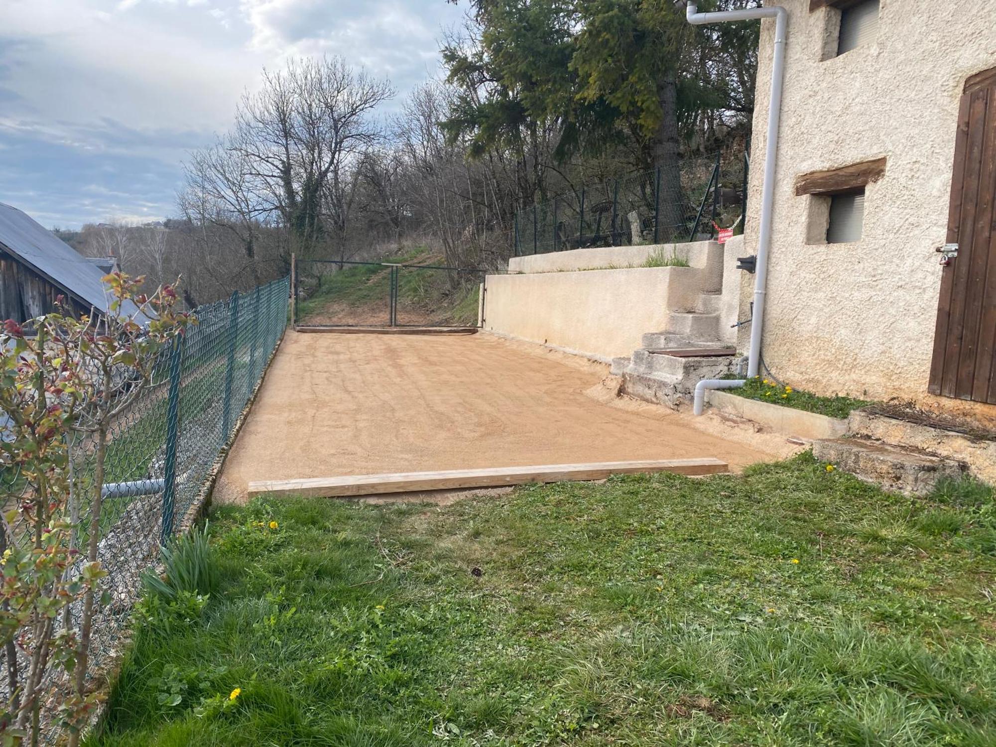 Gite 4 Etoiles - La Maison De Paul Coussergues Esterno foto